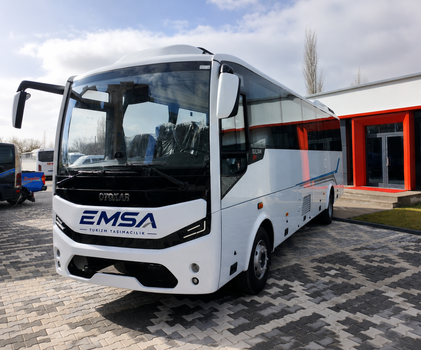 EMSA Turizm midibüs aracı